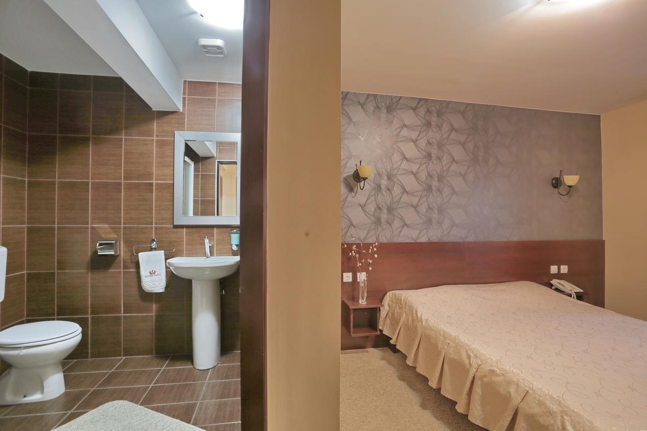 Motel Prenociste Knez Sombor Exterior foto